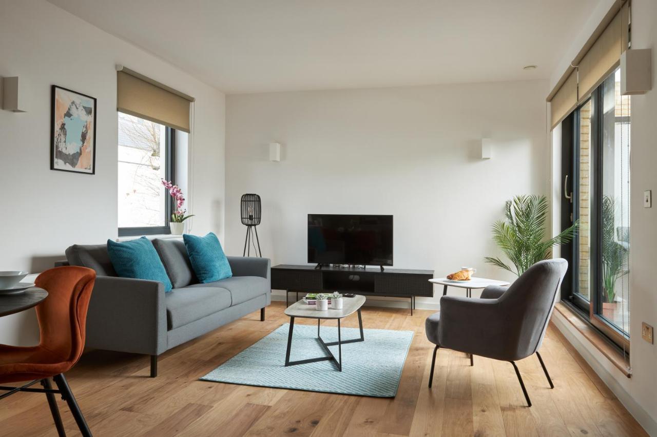 Hammersmith Mews By Viridian Apartments London Exterior photo